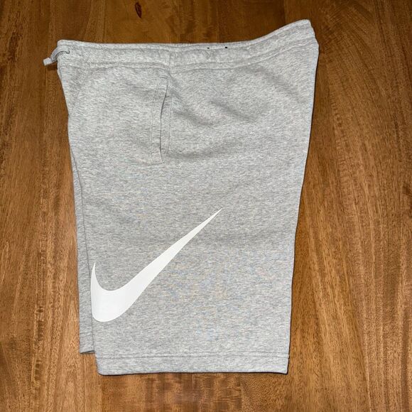 Nike Club Men’s Fleece Shorts Size L – Gray, Big Swoosh Logo - Picture 5 of 8